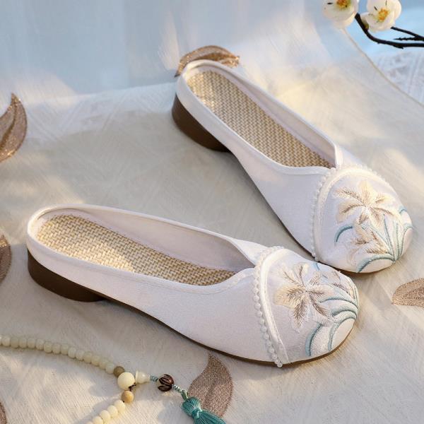 Fashion Home Slippers Women's Square Heel Loafers Slides Cover Toe Massage Block Floral Fabric Embroider Square Toe Block Heel Shoes Loa