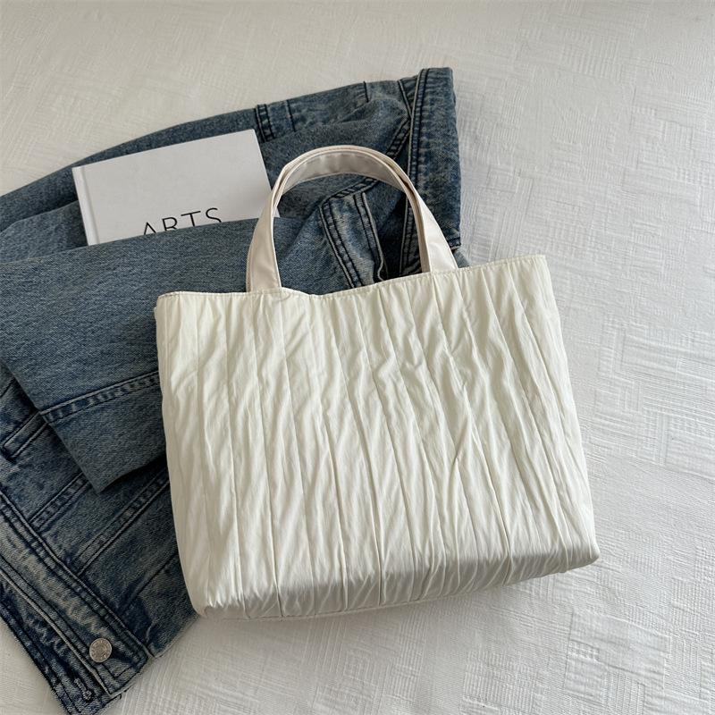 

2024 нова модна суцільна сумка в стилі ретро, ​​персоналізована тенденція великої місткості, проста сумка під пахвами білий