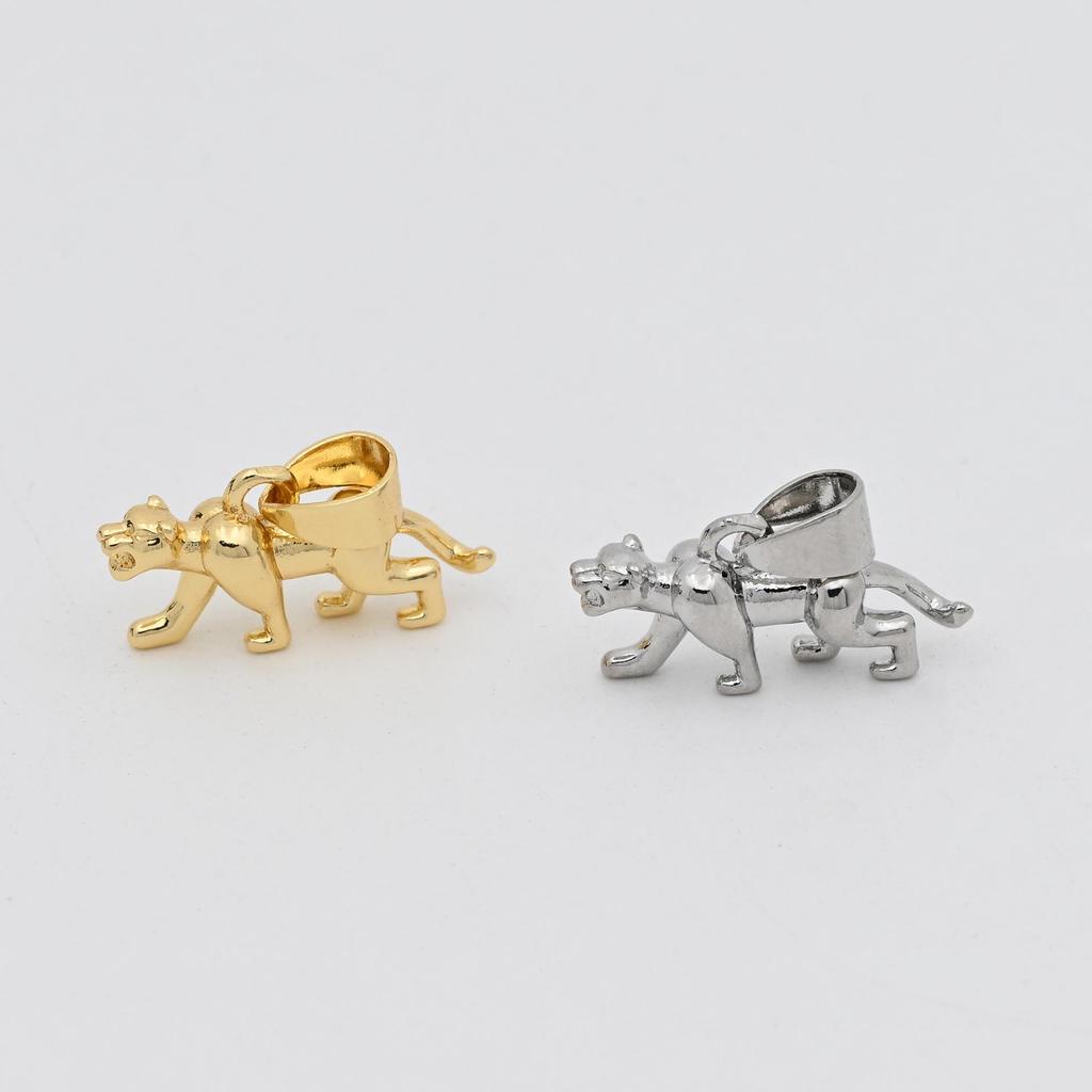 European & American Tiger Pendant Cat Necklace: Luxurious Zirconia 3D Animal Pendant DIY Accessory
