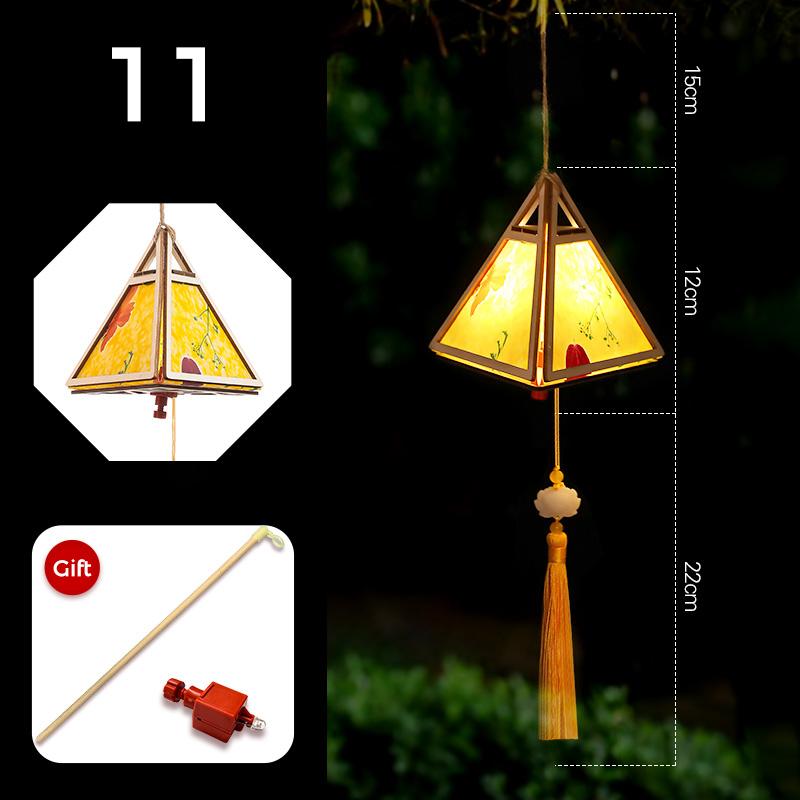 Mid-autumn Portable Lantern With Tassel Waterproof Chinese Antique Wood Carving Palace Light Lamp New Year Spring Festival Decor
