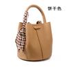 Bucket Bag Women'S Bag Fashion Public Design Commuter Bag Handbag Grade Sense Messenger Women'S Bag