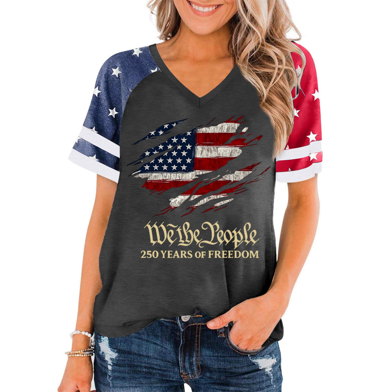

Ladies Casual V Neck Short Sleeve Pullover T Shirt Patriotic Print Top 250 Years of Freedom Graphic Tee Lightweight Relaxed Fit S
