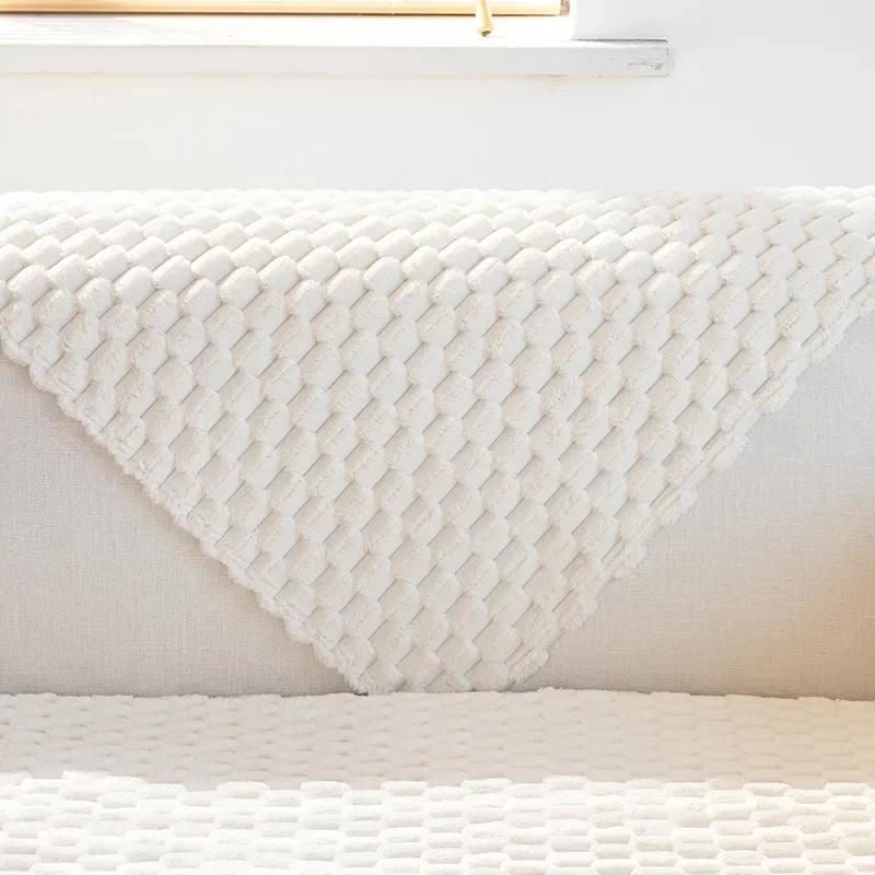 Dustproof Couch Towel 3D Honeycomb Plush Sofa Cushion Thickened Minimalist Comfortable Non Slip Sofa Covers Soft Breathable