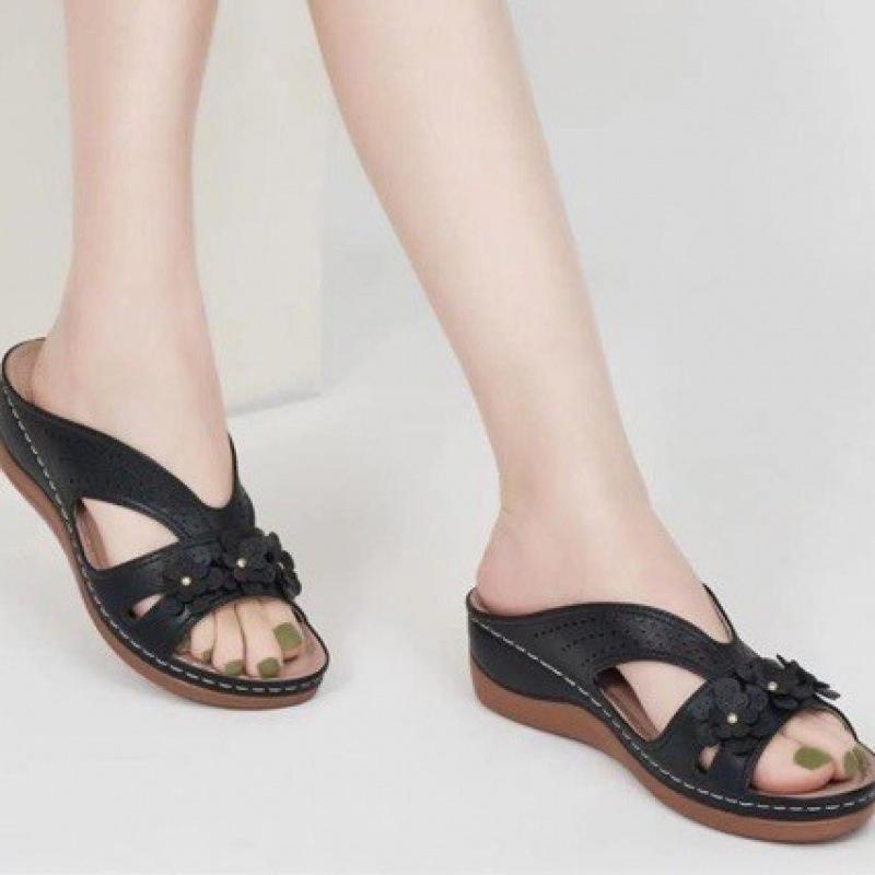 European and American large size retro flower slope heel cool slippers new casual beach fish mouth one-word sandals