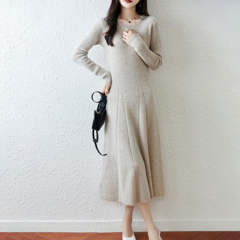 Women's Autumn/Winter Long Slimming Cashmere Wool Dress - French Round Neck Over-the-Knee Style
