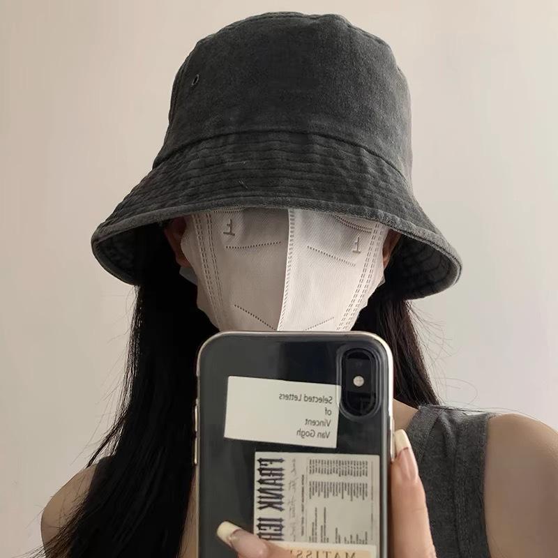 Hong Kong Retro Washed Denim Bucket Hat - Fashionable, Distressed, Versatile, Breathable Sun Hat for a Slim Face Look.