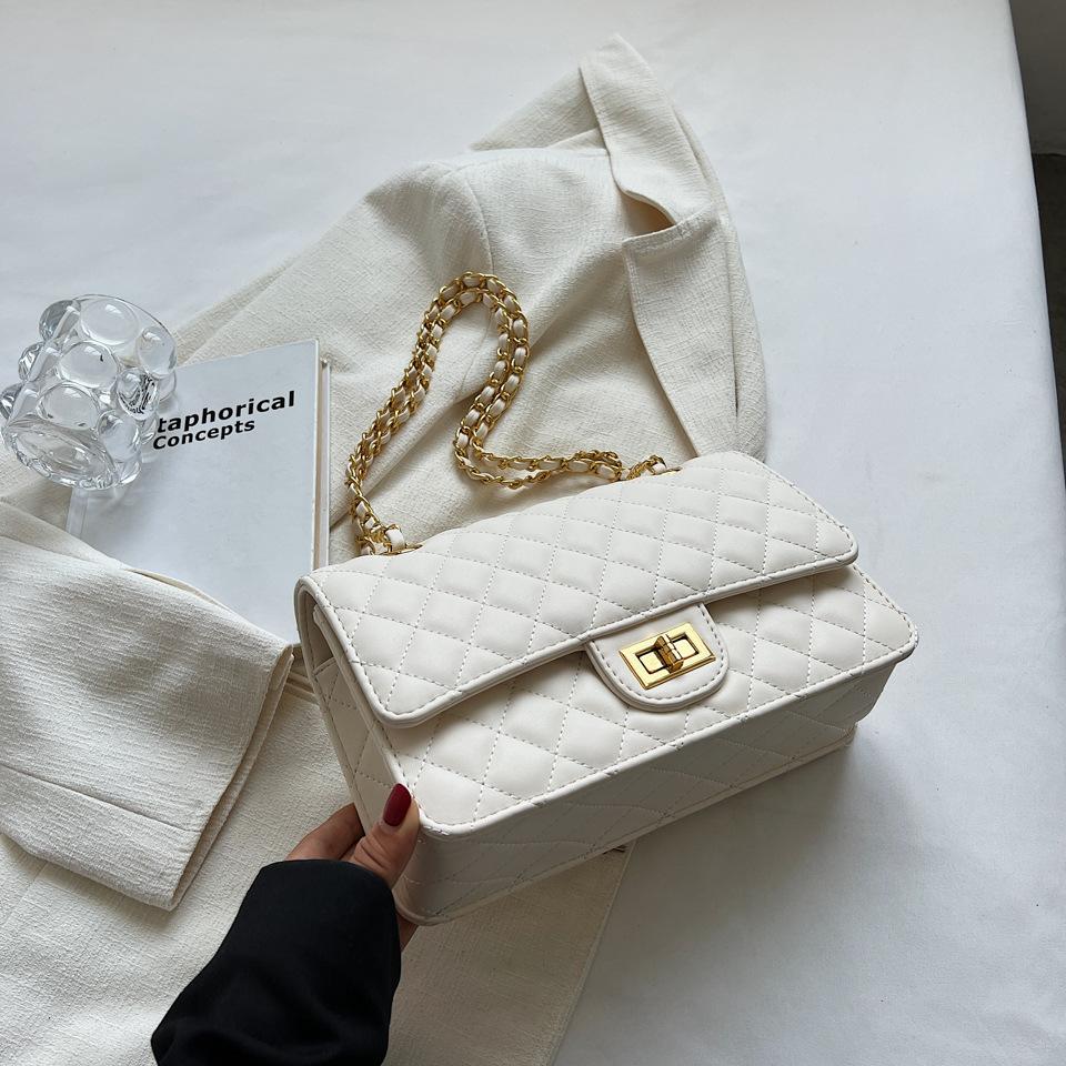 Fashion rhombus embroidered thread chain women's bag new popular simple and versatile shoulder bag fashionable commuter armpit bag