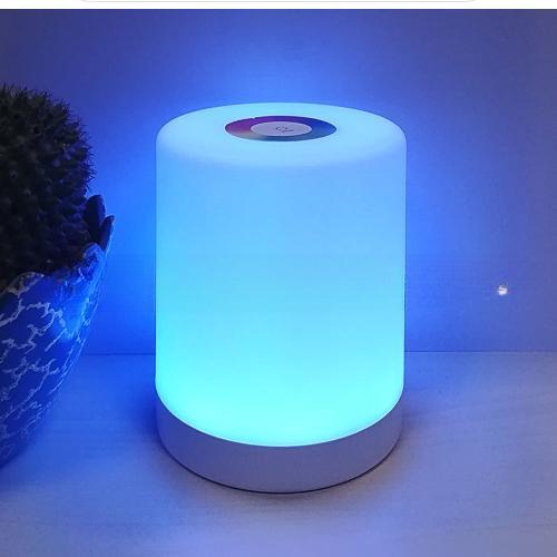 Luce notturna colorata per camera da letto Sveglia Lampada portatile per allattamento al seno RGB Touch Dimming USB Ricarica Pat Light