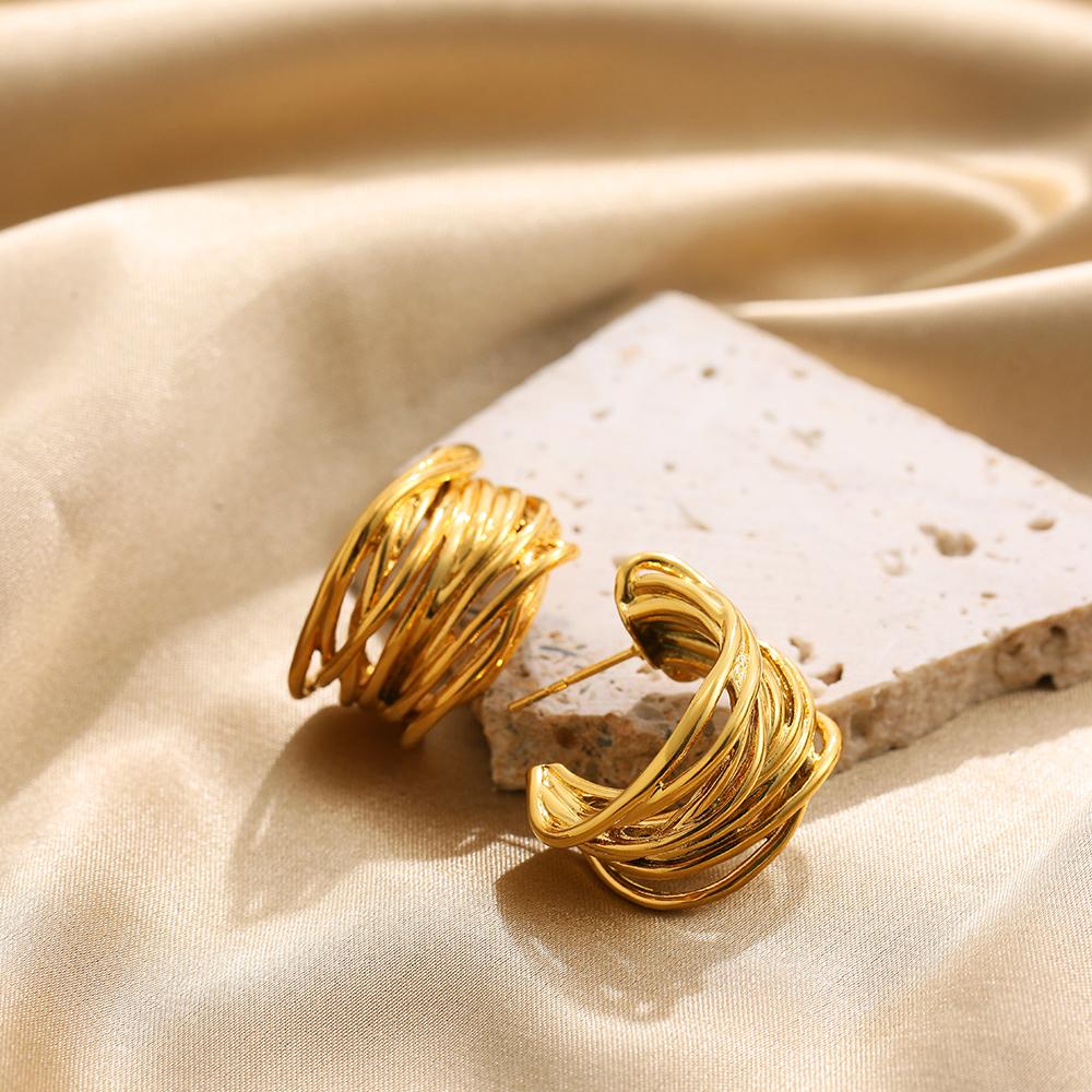 

New Trendy Multilayer Hollow Line Texture Hoop Earrings for Women Golden Color C Shape Creative Earring Minimalist Zircon Gift золотой