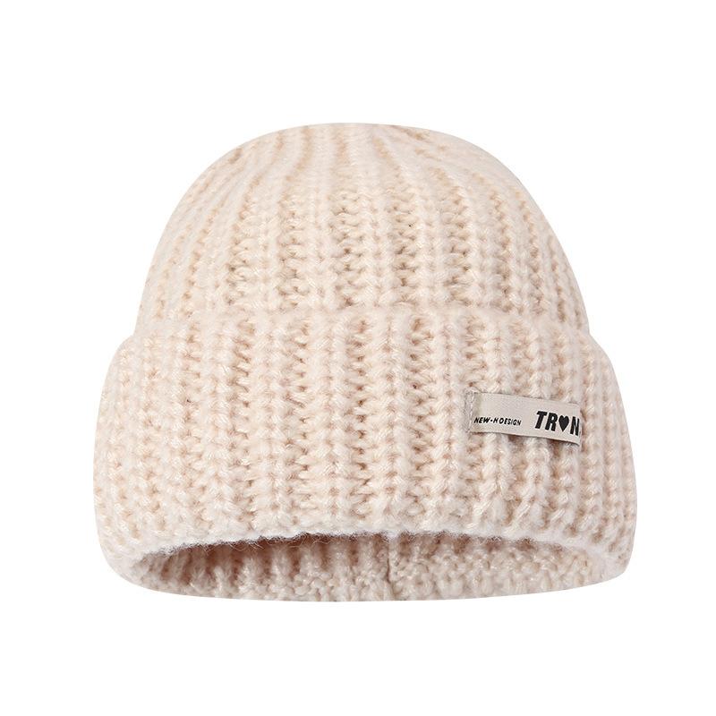 New Loose Knitted Hat for Women In Autumn and Winter Face Showing Small Wool Hat Personalized Letters Warm Cold Hat Couple Pullover Hat