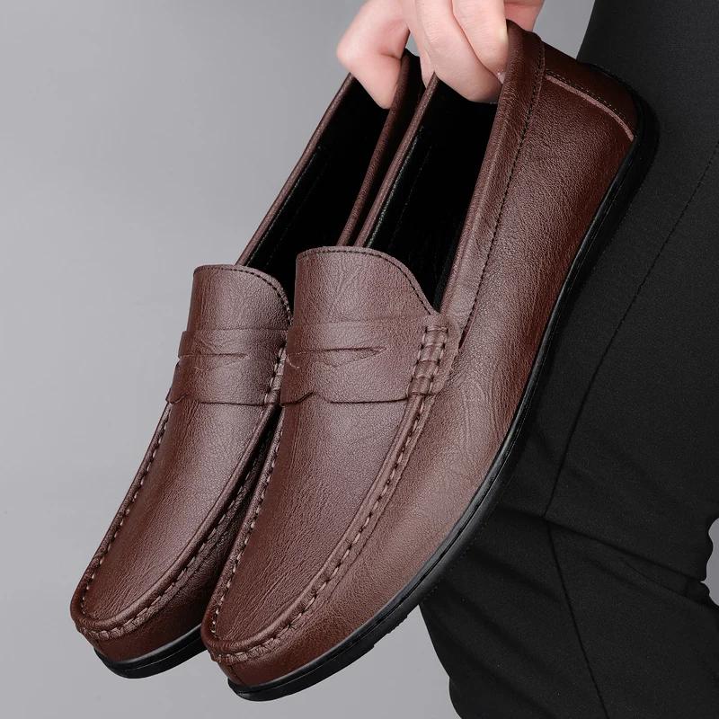 Echtes Leder Herren Freizeitschuhe Luxusmarke Formelle Kleiderschuhe Atmungsaktive Herren Slipper Slip-on Herren Bootsschuhe Größe 38-47