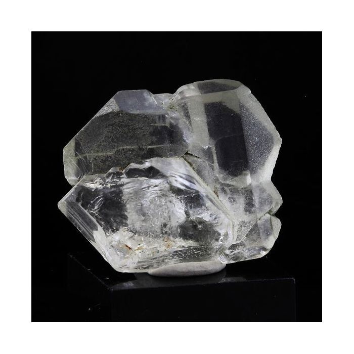 Pierres et Minéraux. Quartz Fumé à Ame (faden quartz). 32.0 ct. Argentière, Massif du Mont-Blanc, France..