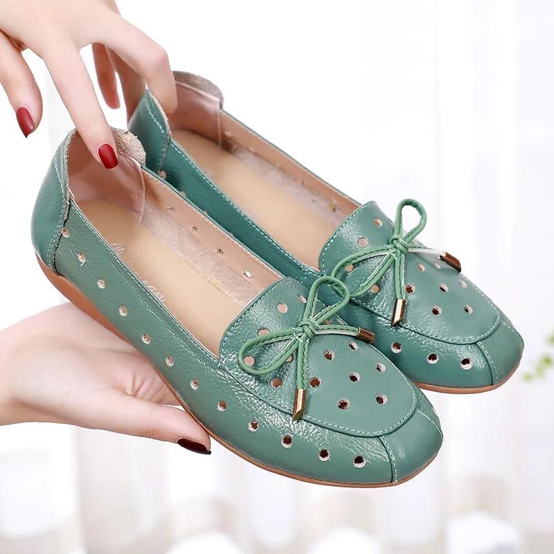 2025 Summer Mom Cowhide Leather Moccasins Woman Slip On Wedges Shoes Designer Breathable Hollow Out Bowtie Ballet Flats