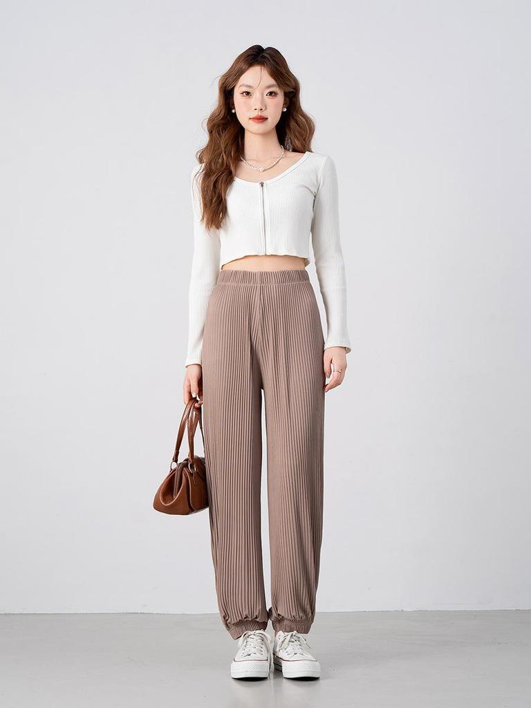 Women's Summer Ice Silk Pleated Wide-Leg Joggers: Slimming, Versatile & Loose-Fit Nine-Point Pants