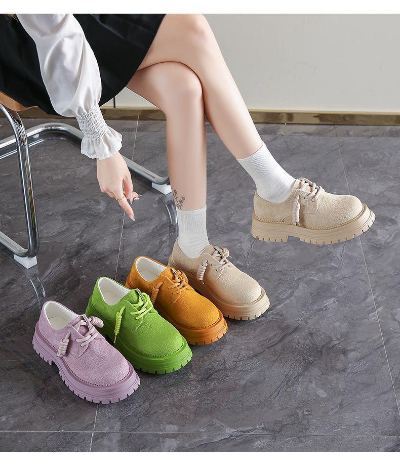 Dámské mokasíny na silné podrážce v britském stylu pro rok 2025: Trendy Dopaminové nízké boty na podzim a zimu