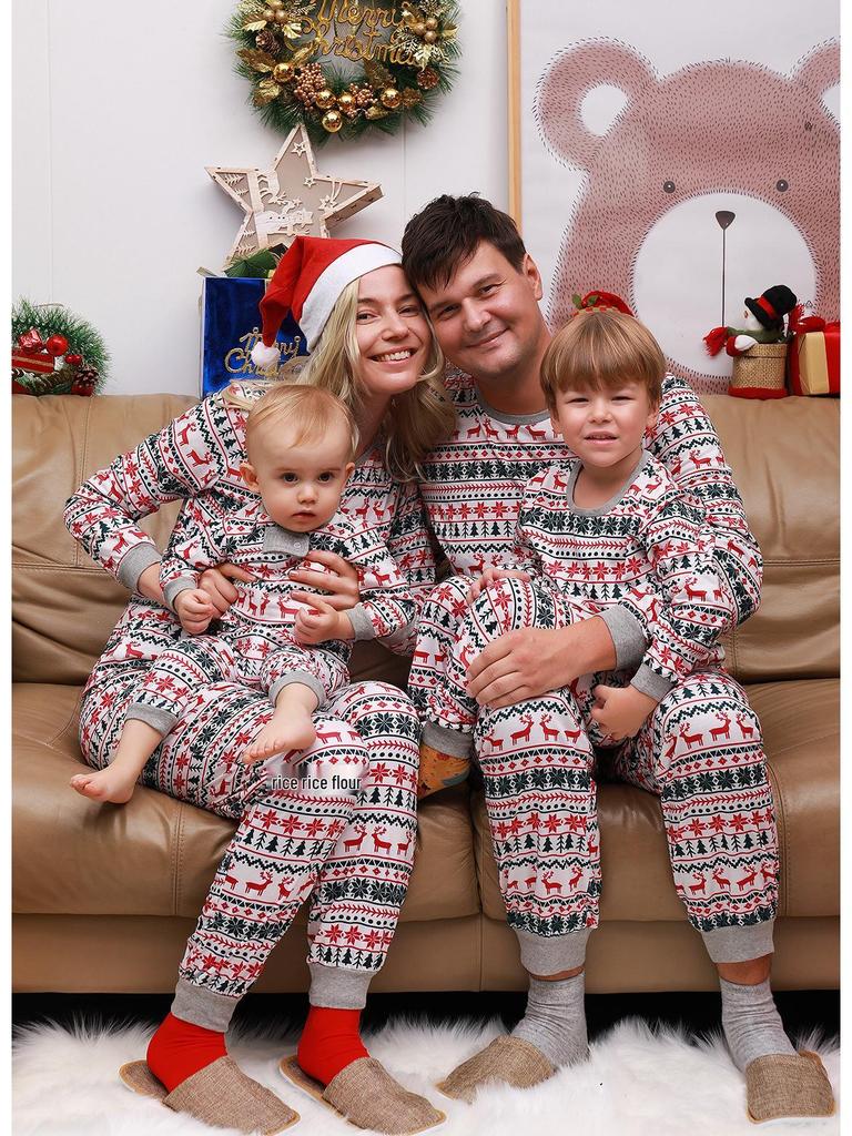 European & American Christmas Family Pajama Set - Print Top, Long Sleeve, Long Pants
