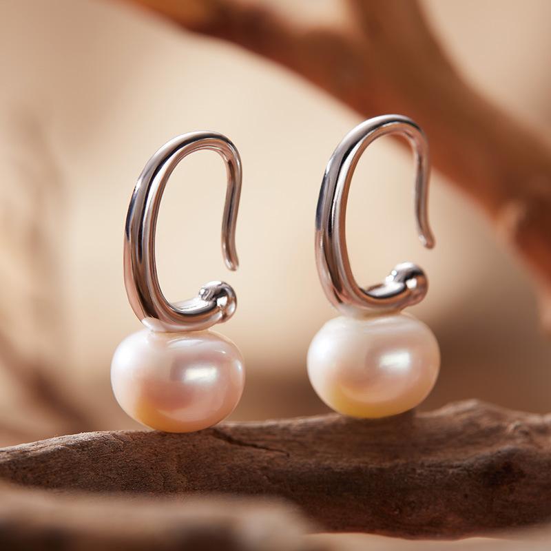 Natural Pearl Stud Earrings S925 Sterling Silver Inlaid Fashion Sense Xiaohongshu