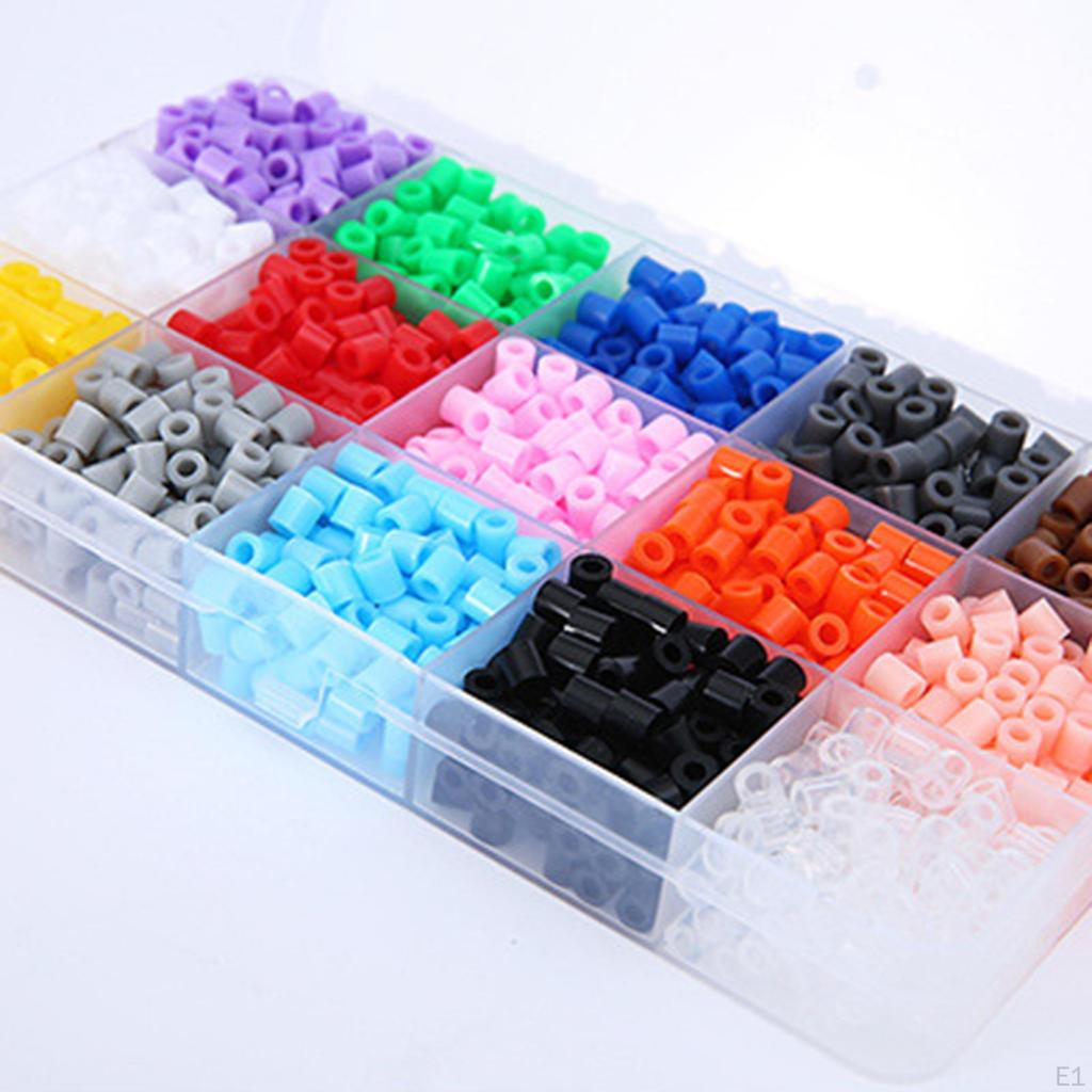 Kit di Perline di Natale - 2400 Pezzi 24 Colori Set Fondente per Creazioni per Bambini, 5mm Ferro