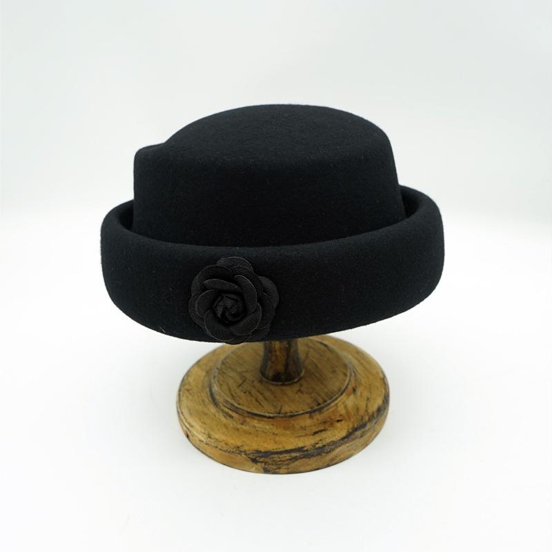 

Retro French Elegant Camellia Small Fragrance Cute Wool Crimped Beret Women S Autumn And Winter Thermal Top Hat Japanese M（56-58cm）