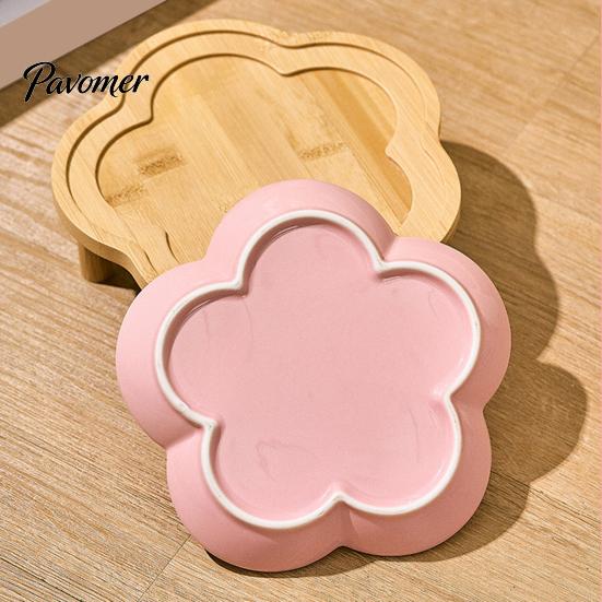 Elevated Cat Food Bowls Ceramic Pet Bowl with Raised Stand, Flower Shape Whisker Friendly Non-slip Feeding Plate for Neck Protection, Anti Slip Bowl,