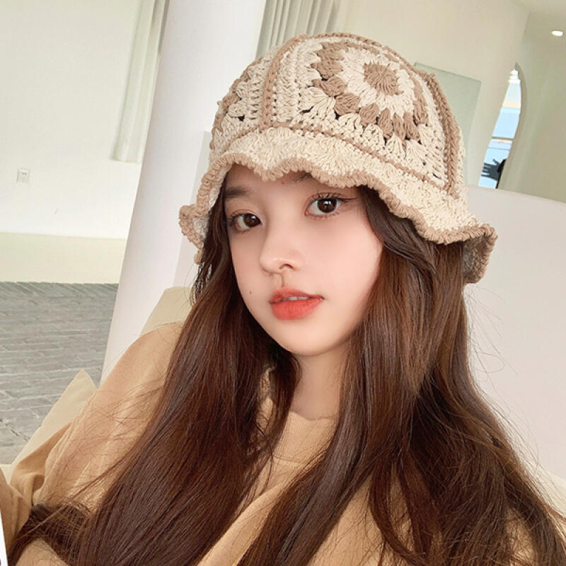 

Yeazle knit fashion bucket hat black