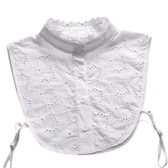 

Fake Collar Hollow Out Detachable Stand Collar Button Closure Soft Clothing Accessories Cotton Women Half Shirt Lace Dickey Collar for Autumn Winter білий
