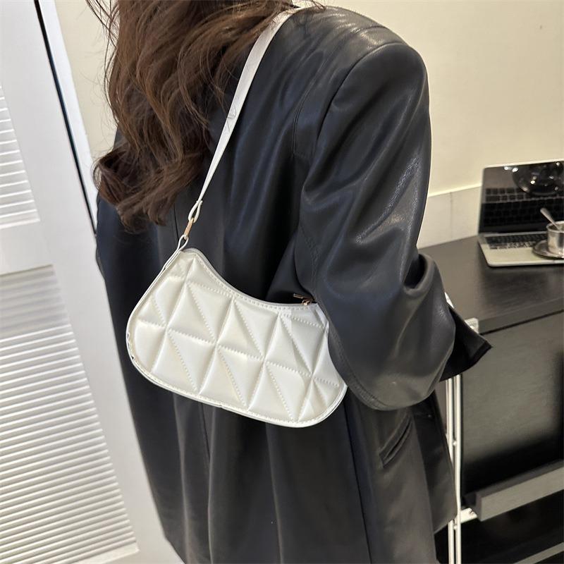 Retro personalized underarm bag women's winter new fashion shoulder bag casual simple handbag women