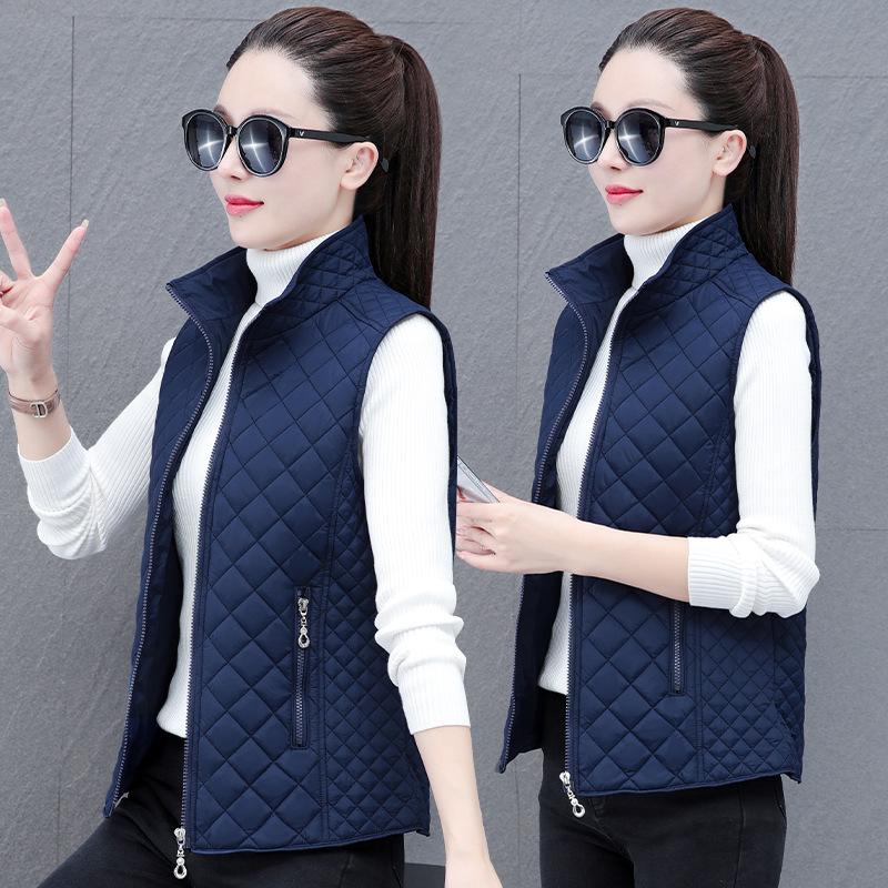 Lightweight Down Vest Women's Autumn Winter Cropped Middle Age Mother's Attire Zipper Cardigan Jacket