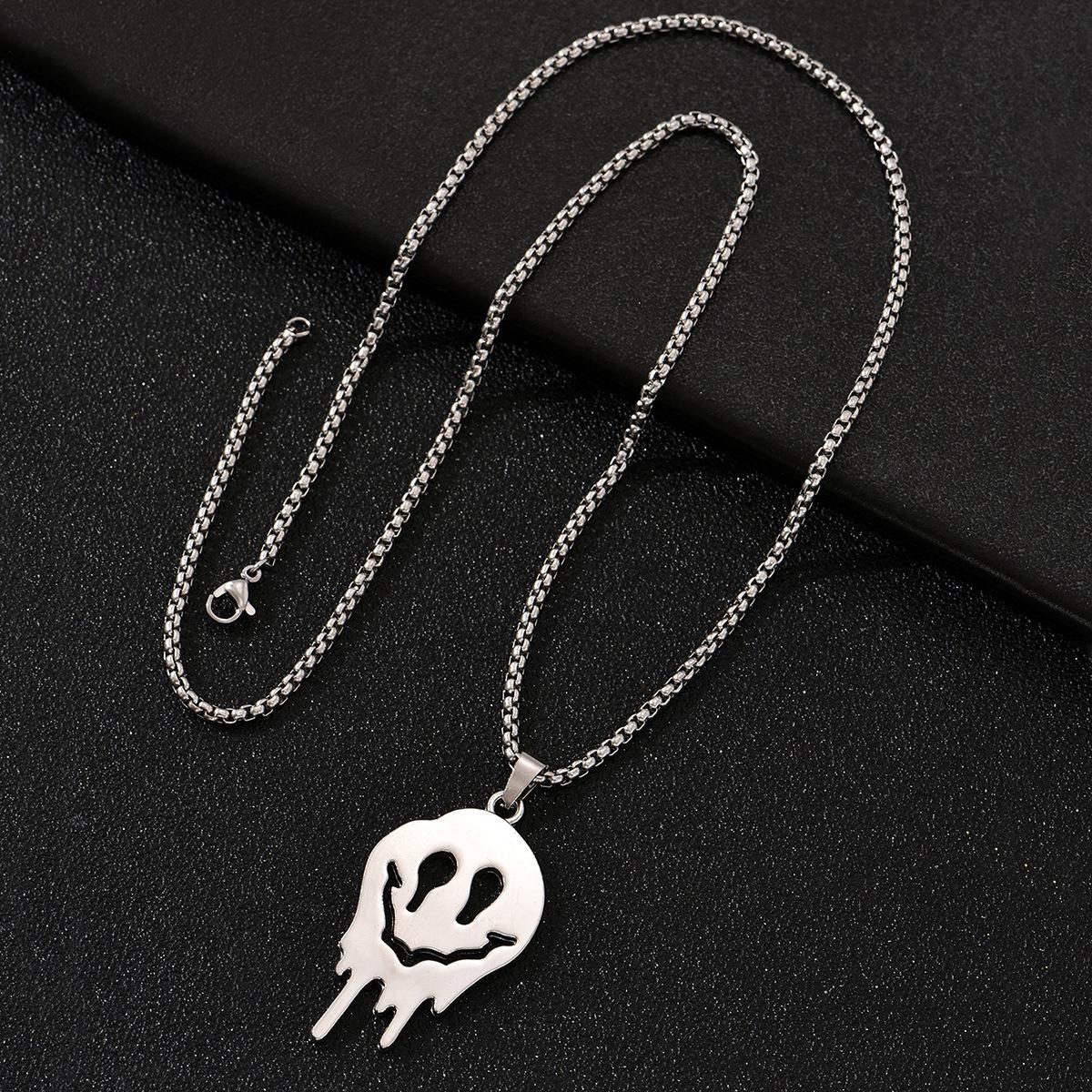 Halloween Gothic Skull Men s Necklace Pendant, Male and Female Personality Creative Couple Necklace