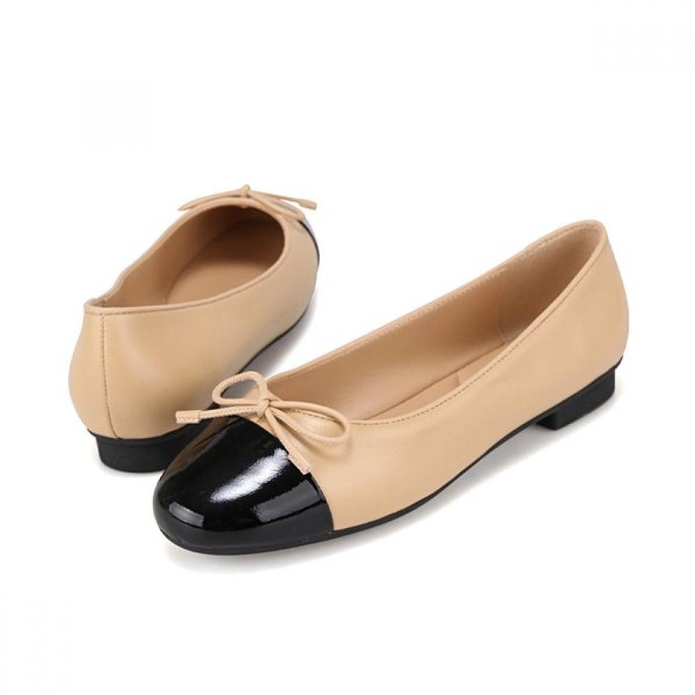 BARBARA Lambskin Enamel Combi Ribbon Flat Shoes 1.5cm Bbj182be