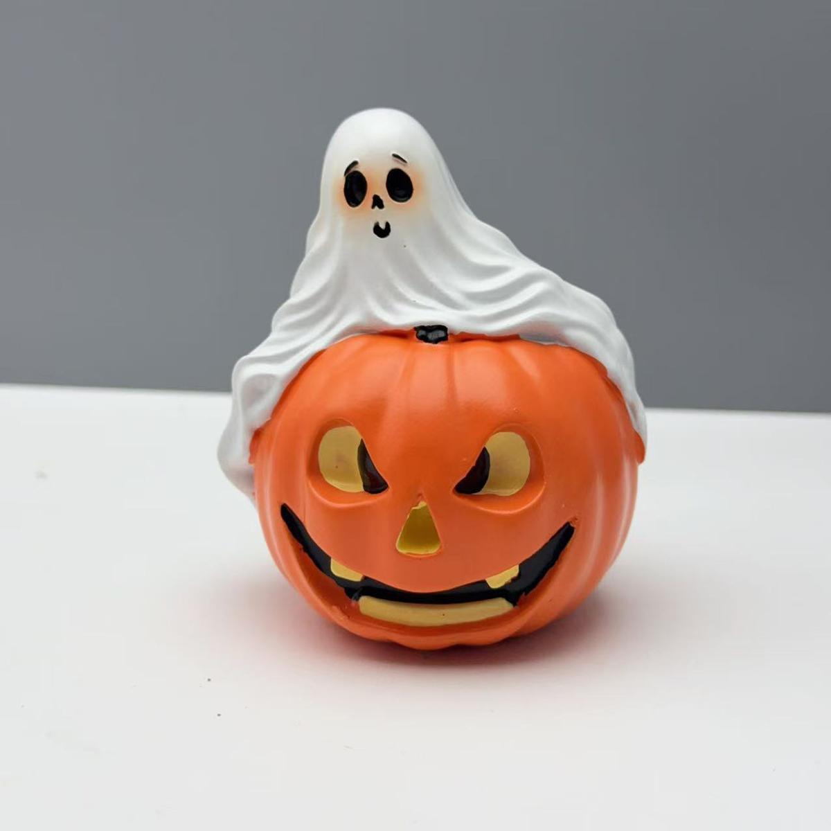 

Spooky Cute Ghost on Pumpkin Resin Figurine - Halloween Home Decor, Tabletop Ornament, Gift for Festival Part помаранчевий