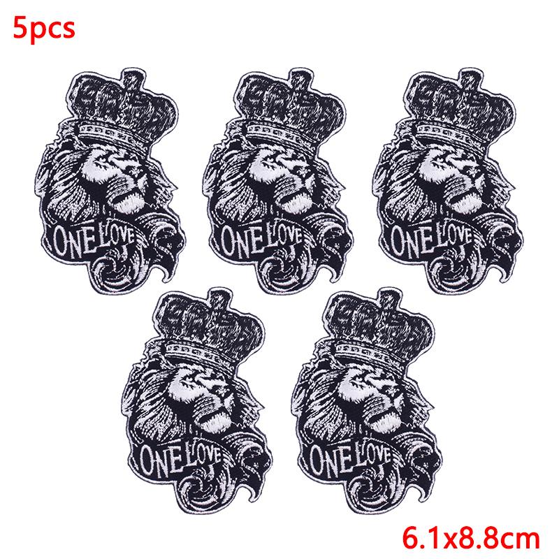 5Pcs/Lot Punk Animal Patch Iron On Embroidery Patches For Clothing Thermoadhesive Patches On Clothes Hip Hop Patch For Clothes