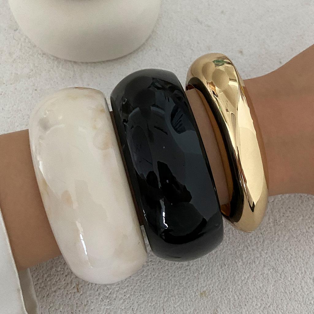 Salircon Vintage Nepravidelné Pryskyřičné Manžetové Přívěsky Náramek Manžeta pro Ženy Módní Hip Hop Kovový Široký Geometrický Párty Manžeta Šperk