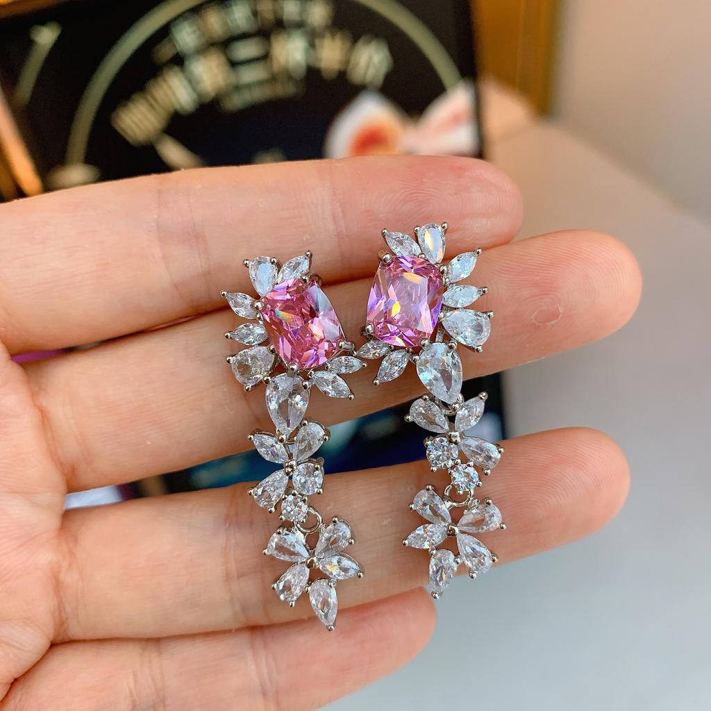 Clearance sale at a loss European and American light luxury petal zircon earrings earrings s111 silver needle fringed earrings jewelry