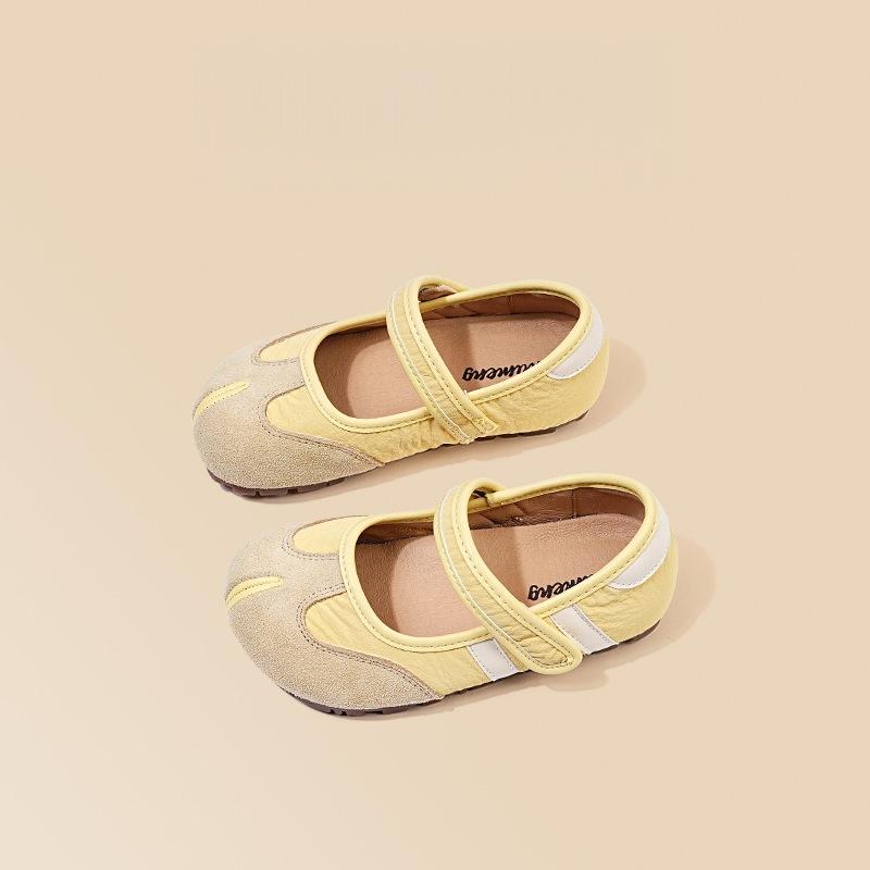

Girls leather shoes 2025 spring new fake split-toed children s shoes little girl princess shoes soft-soled casual beanie shoes 36