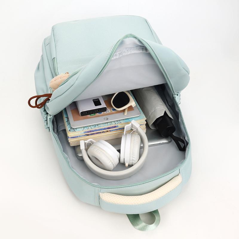 Lightweight Student Schoolbag Large Capacity Commuter Backpack