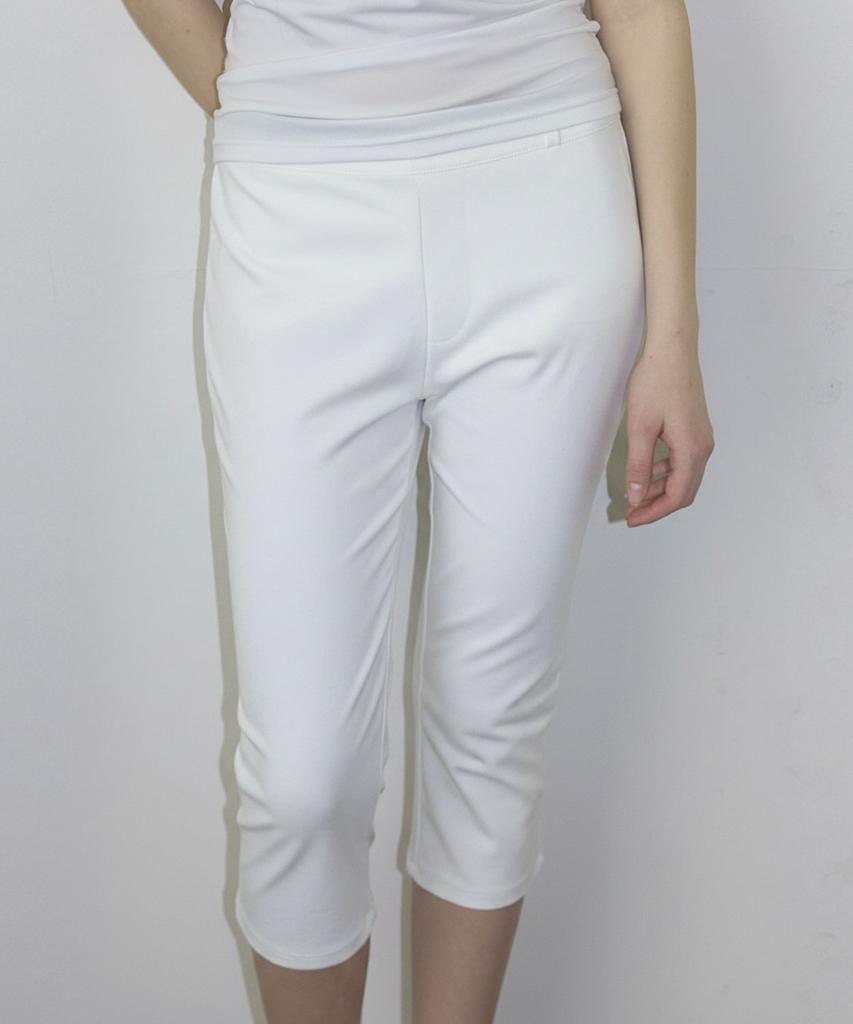 Nyuyogwogseu Basic Capri Pants 2 Colors