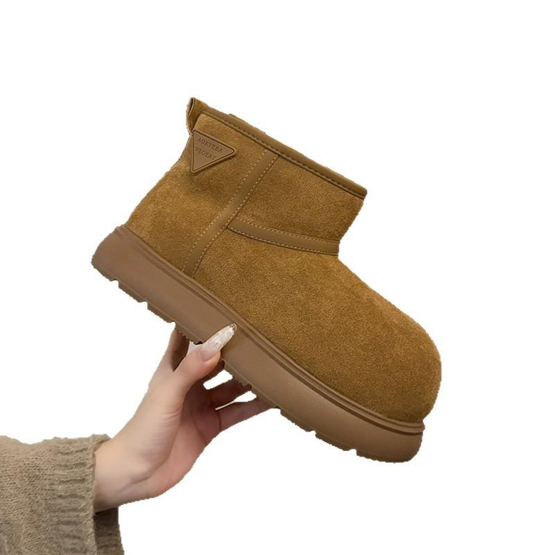 Thickened Warm Big Head Northeast Snow Boots Women's 2025 Winter New Versatile Thick-soled Velvet Short Boots Non-slip Cotton Shoes