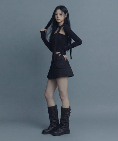 Ineodeijeu Pleated Pocket Cargo Mini Skirt (Black)