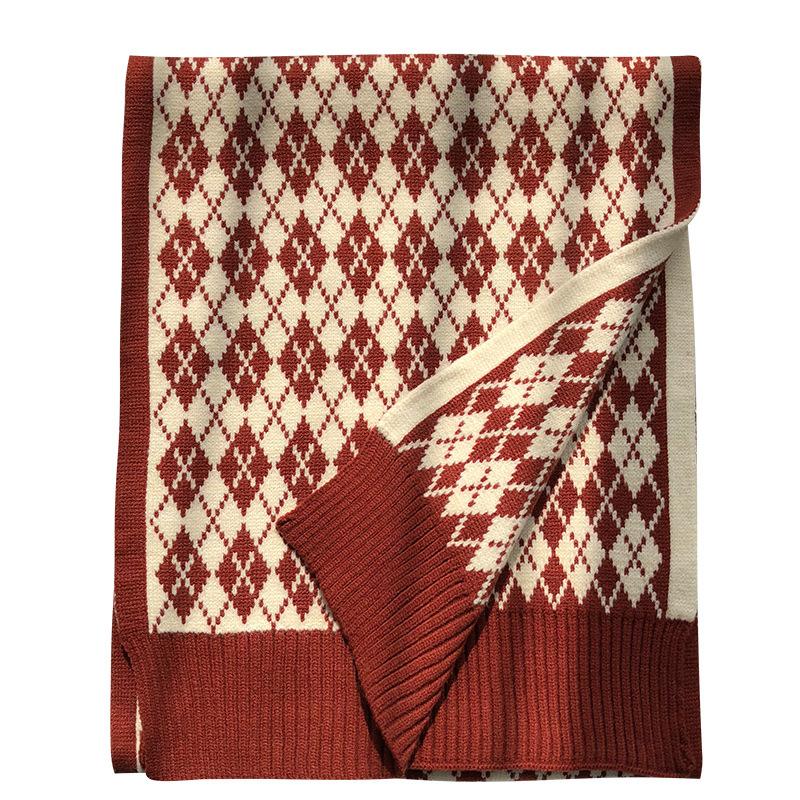 New Year's gift, scarf women's winter Korean version of versatile diamond student couple warm double-sided knitted scarf