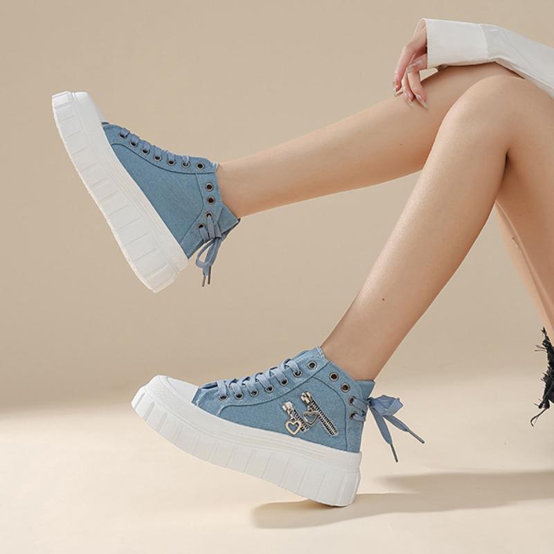 Chaussures pour femmes à semelles épaisses tendance mode 2024 Nouvelles Toile Augmentant la hauteur Métal Fermeture éclair Décoration Amour Chaussures de sport décontractées Baskets