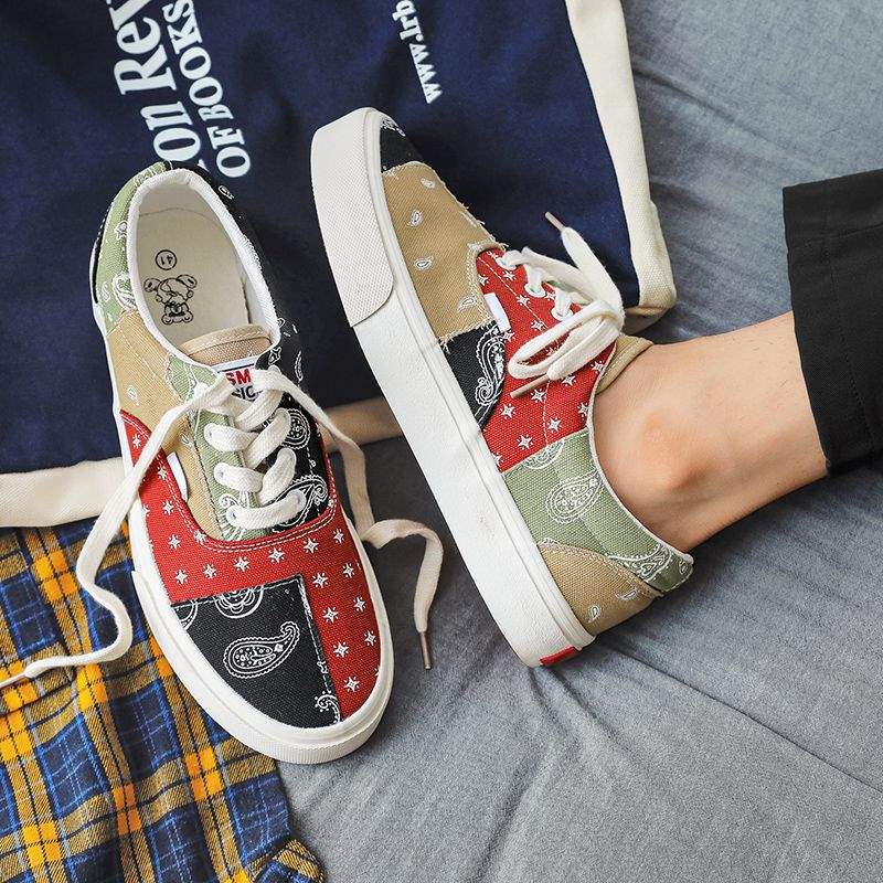 Nischen Herrenschuhe trendige Schuhe 2025 neue Cashewblüten Canvas Schuhe Herren Low-Top Koreanische Version trendige vielseitige Paar Board Schuhe