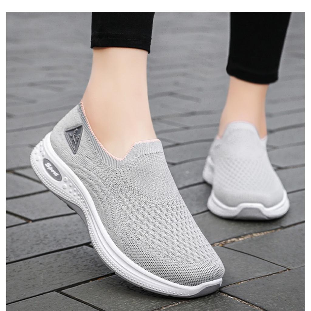Women's Shoes, Summer Couple's Casual Shoes, Comfortable and Breathable Thick Soled Shoes, Fashionable Single Shoes for One Foot