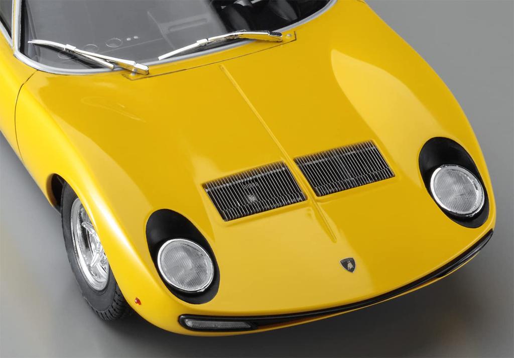 Hasegawa Lamborghini Miura P400 SV Version Yellow Body Plastic Model Kit 20511 1/24 Detail-Up