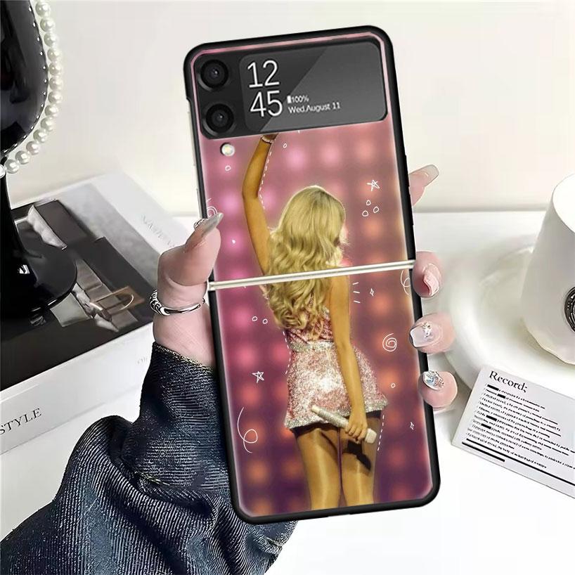CR66 S-Sabrina C-Carpenter Cases For Samsung Galaxy Z Flip 4 5 6 7 3 Z Flip7 Flip6 Flip4 Flip5 Flip3 5G Hard Shockproof Fundas C