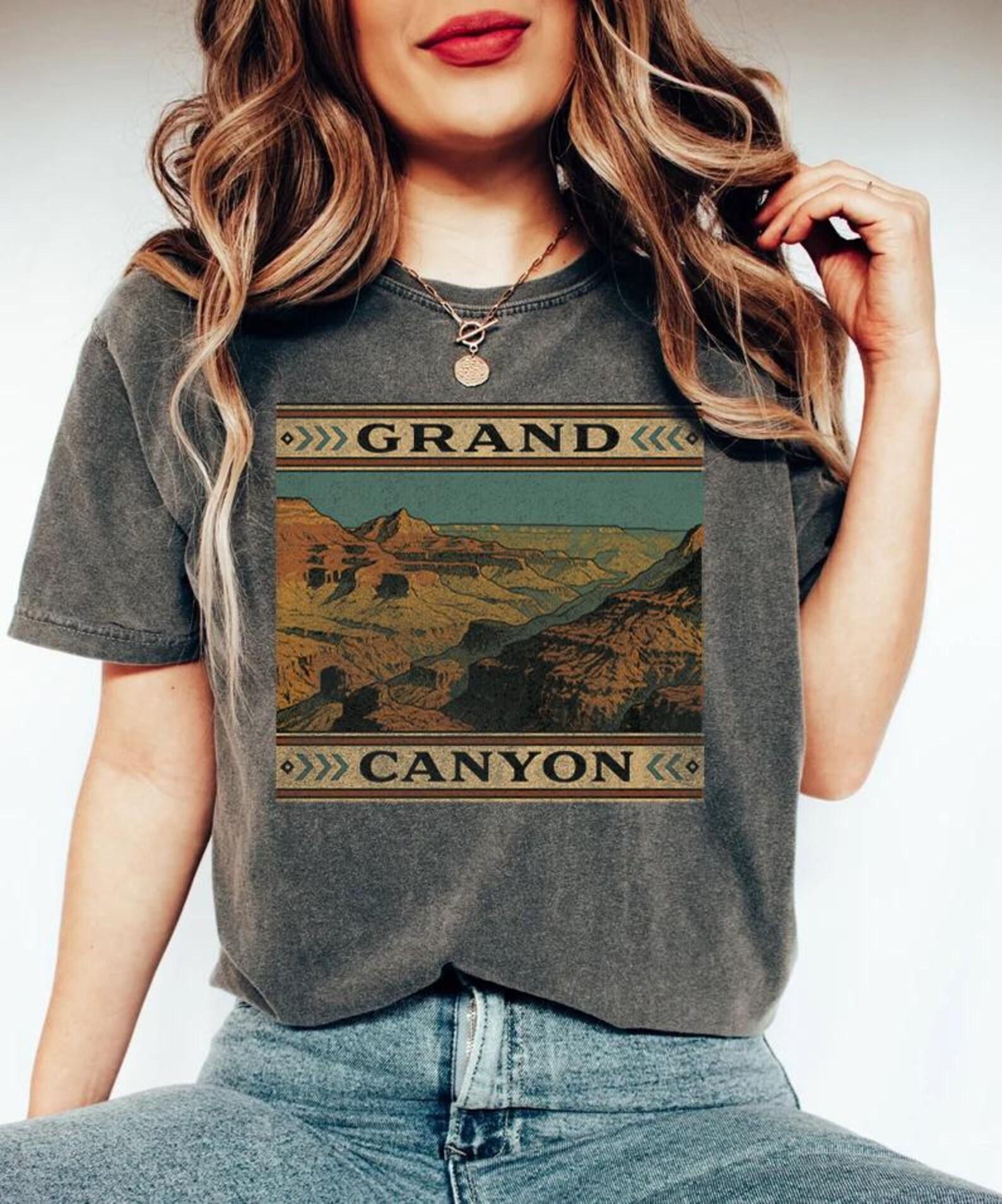Grand Canyon National Park Vintage T-Shirt, Retro Desert Landscape Graphic Tee, 90s Hiking Nature Outdoors Arizona T-Shirt S