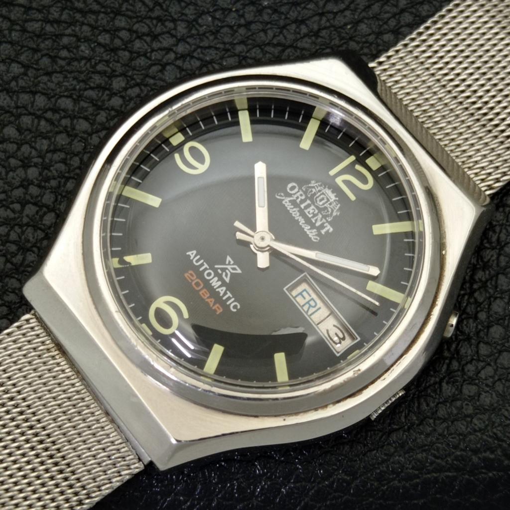 VINTAGE ORIENT AUTOMATIC 46941 JAPAN MENS BLACK COLOR DIAL WATCH A700666-5 R204-a700666