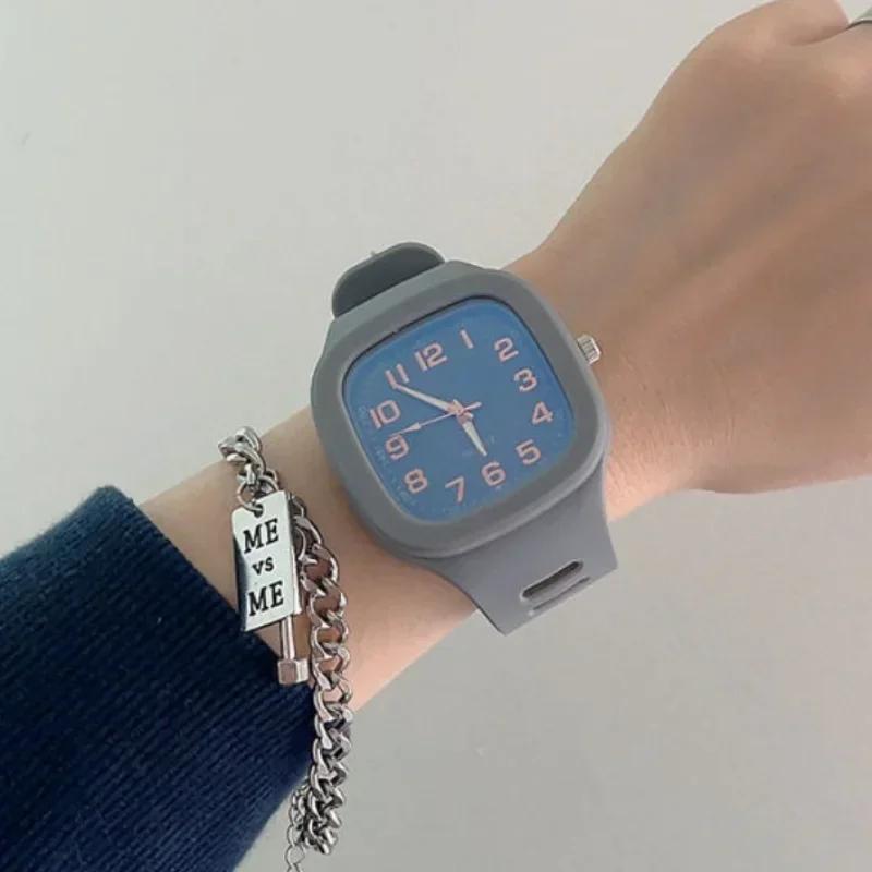 Square Quartz Watches for Men and Women Ins Style Simple Waterproof Sports Watch Leisure Fashion Student Couple Watch