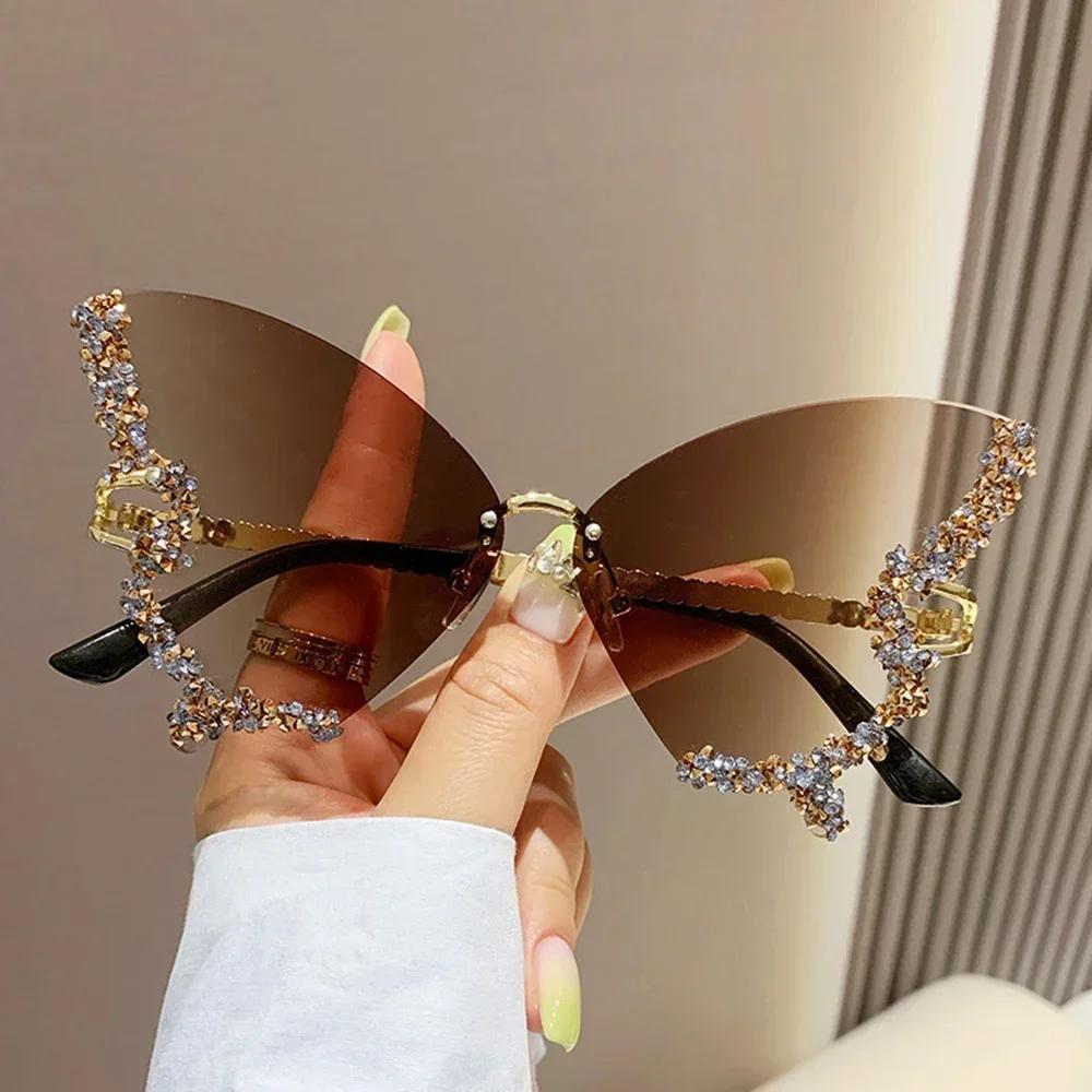 Luxury Diamond Butterfly Sunglasses Women Vintage Rimless Oversized Sun Glasses Ladies Eyewear Fashion Accessories