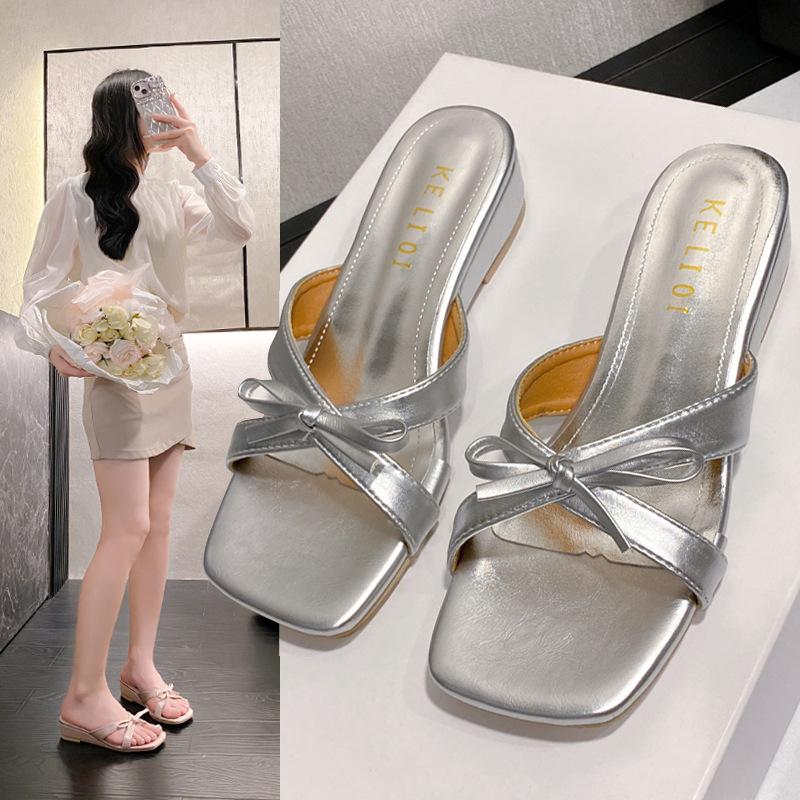Fairy wind square head cross one-word cool slippers female summer wear 2025 new bow with skirt cool slippers